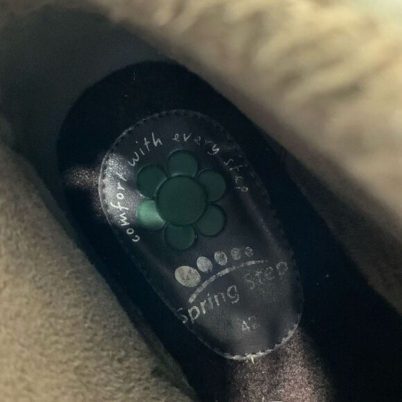 SPRING STEP Wedge Heel Ankle Booties - Picture 6 of 7